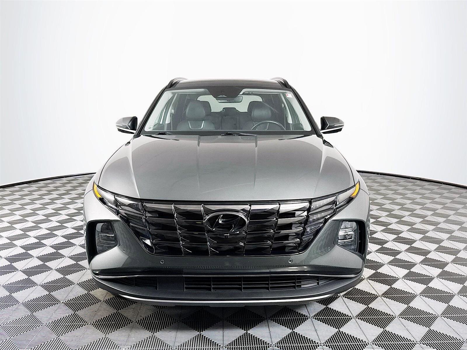 2022 Hyundai Tucson Limited photo 2