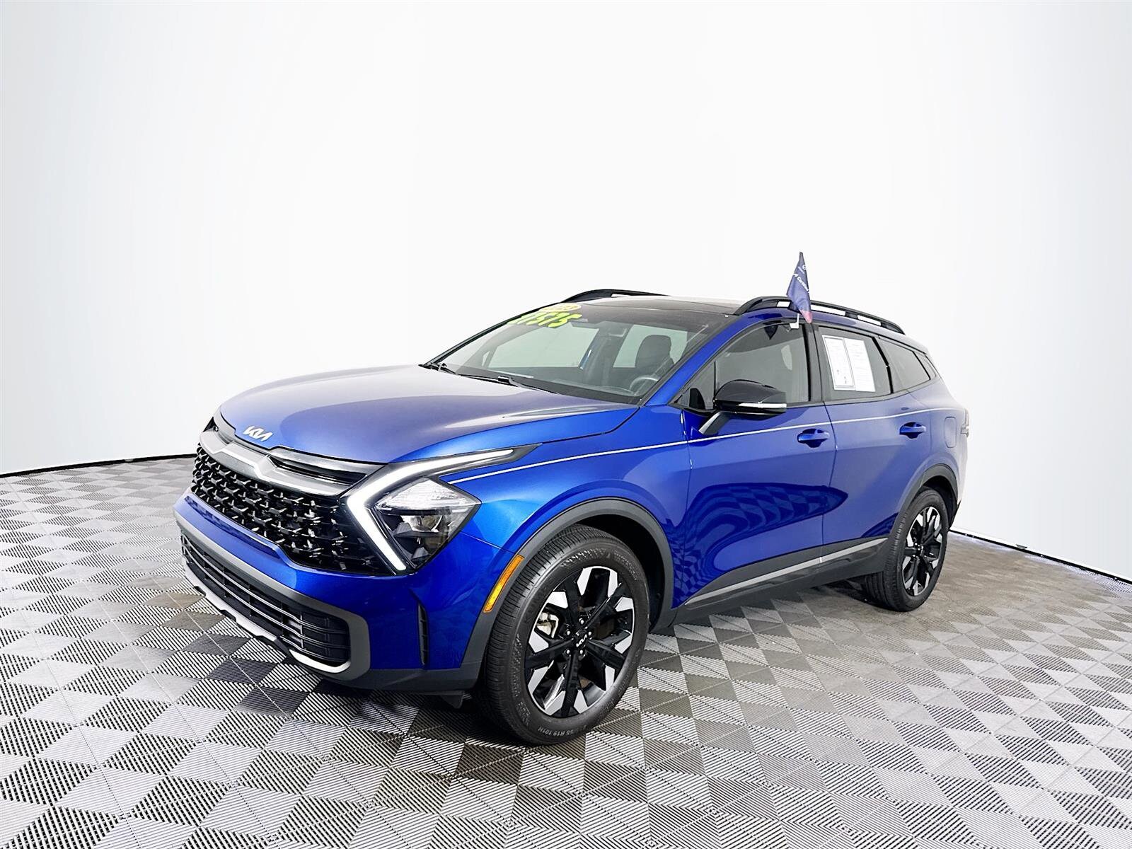 2023 Kia Sportage X-Line photo 2