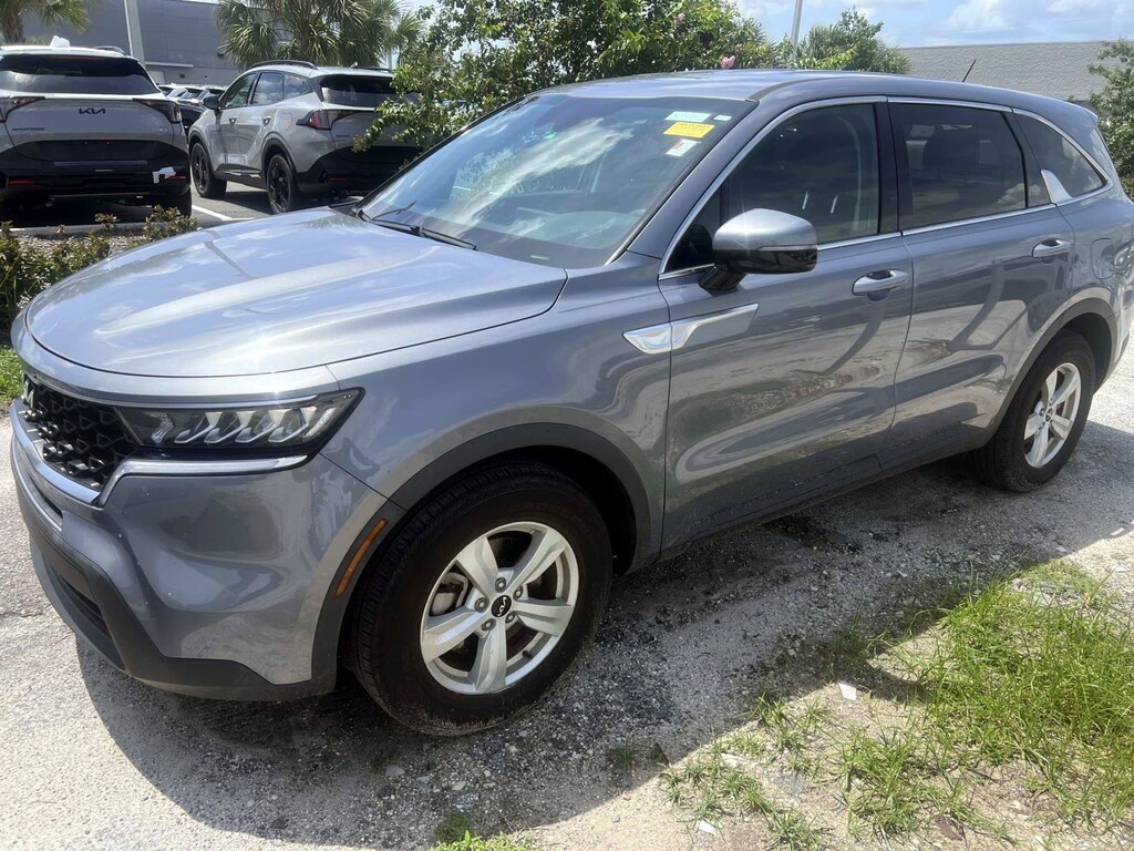 Certified 2023 Kia Sorento LX SUV