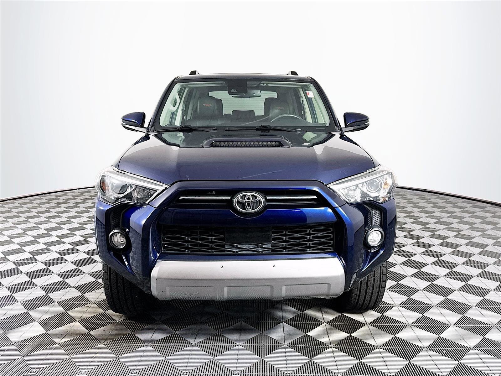 2020 Toyota 4Runner TRD Premium 4WD photo 2