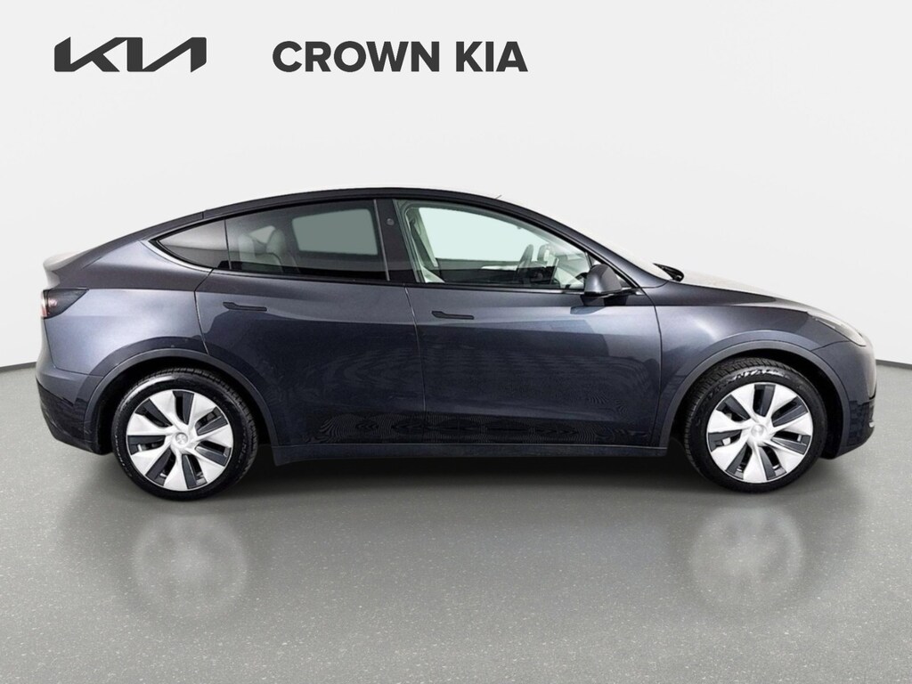 Used 2024 Tesla Model Y Long Range SUV