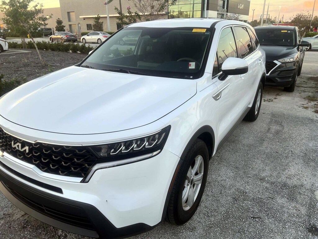 Certified 2023 Kia Sorento LX SUV