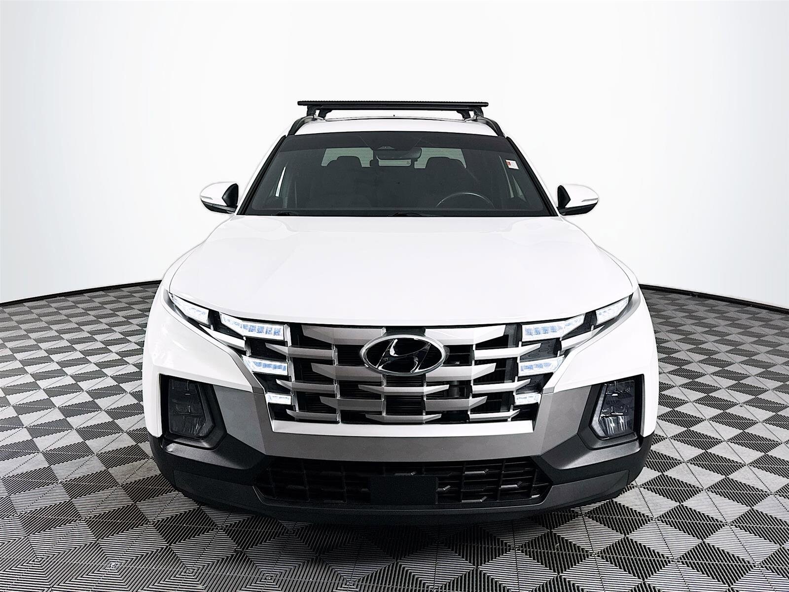 2023 Hyundai Santa Cruz SEL Premium photo 2