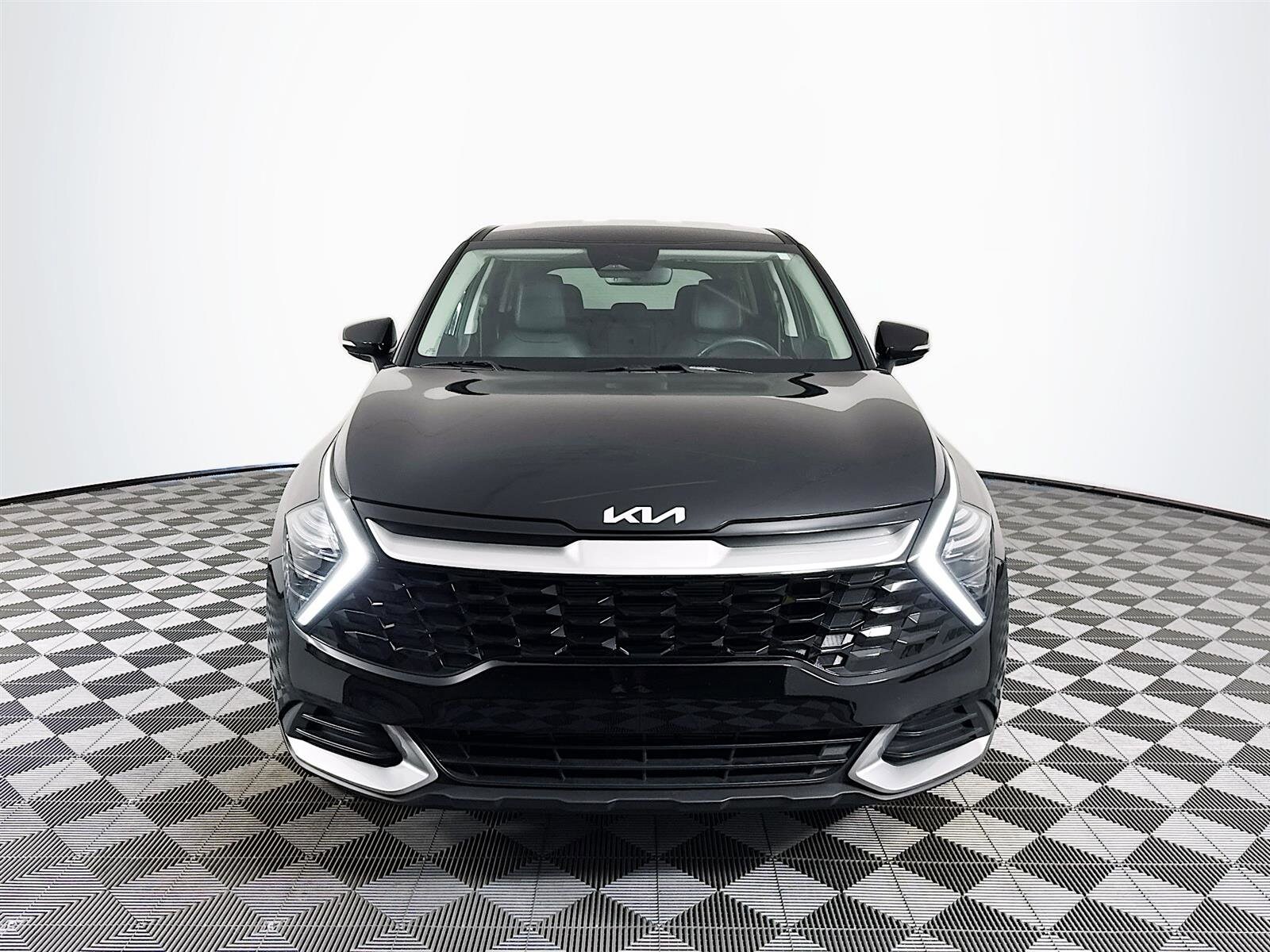 2025 Kia Sportage EX photo 2