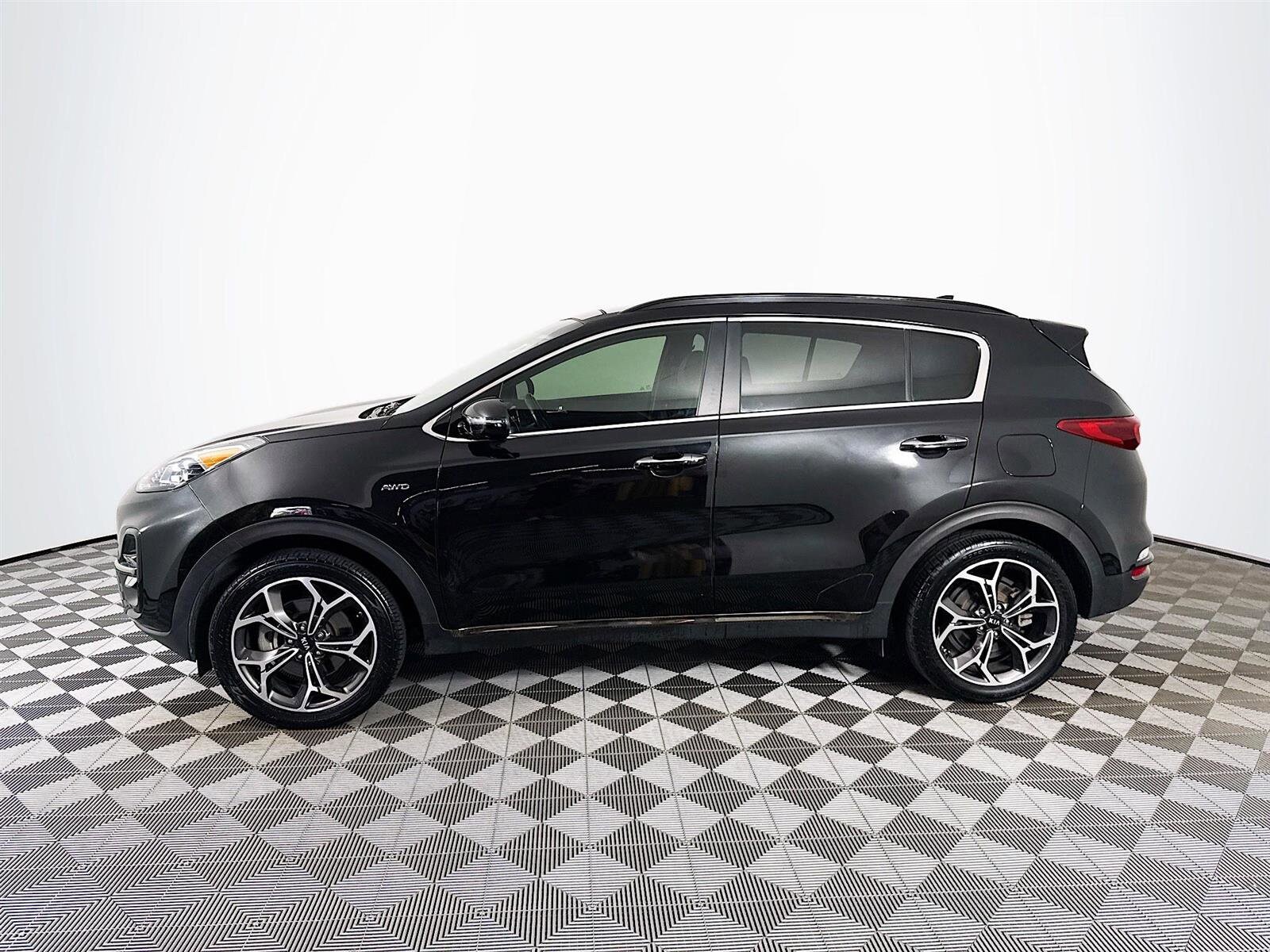 2020 Kia Sportage SX Turbo photo 4