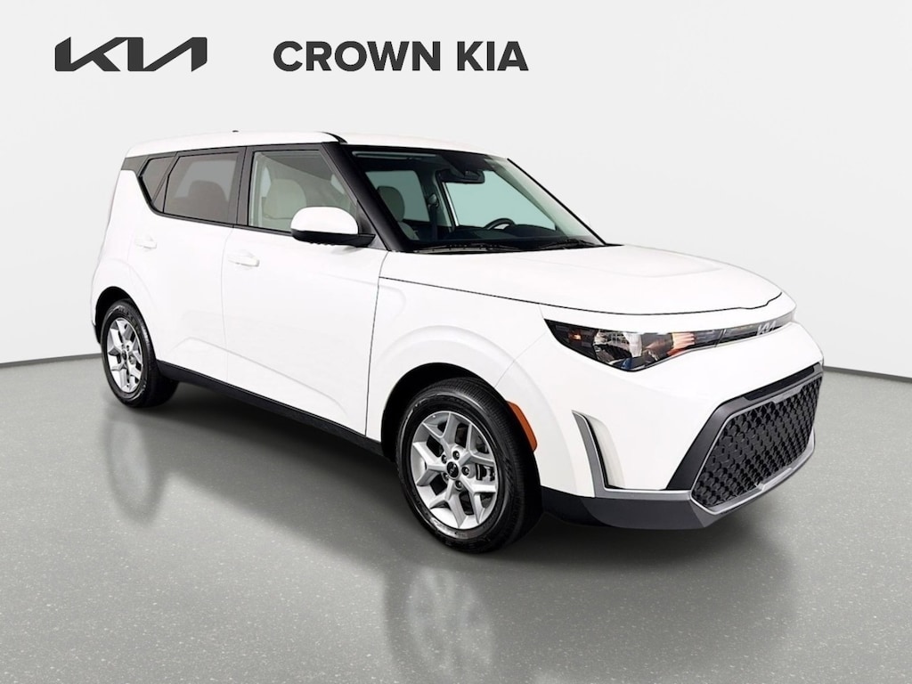 Used 2025 Kia Soul LX Hatchback