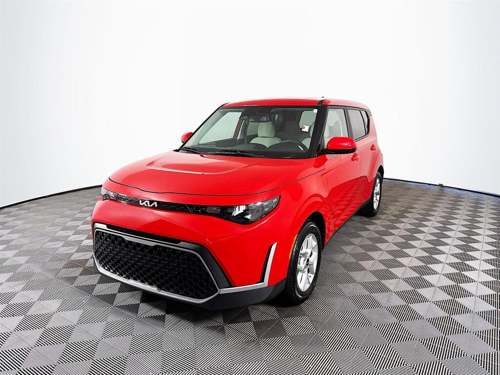 Certified 2023 Kia Soul LX Hatchback
