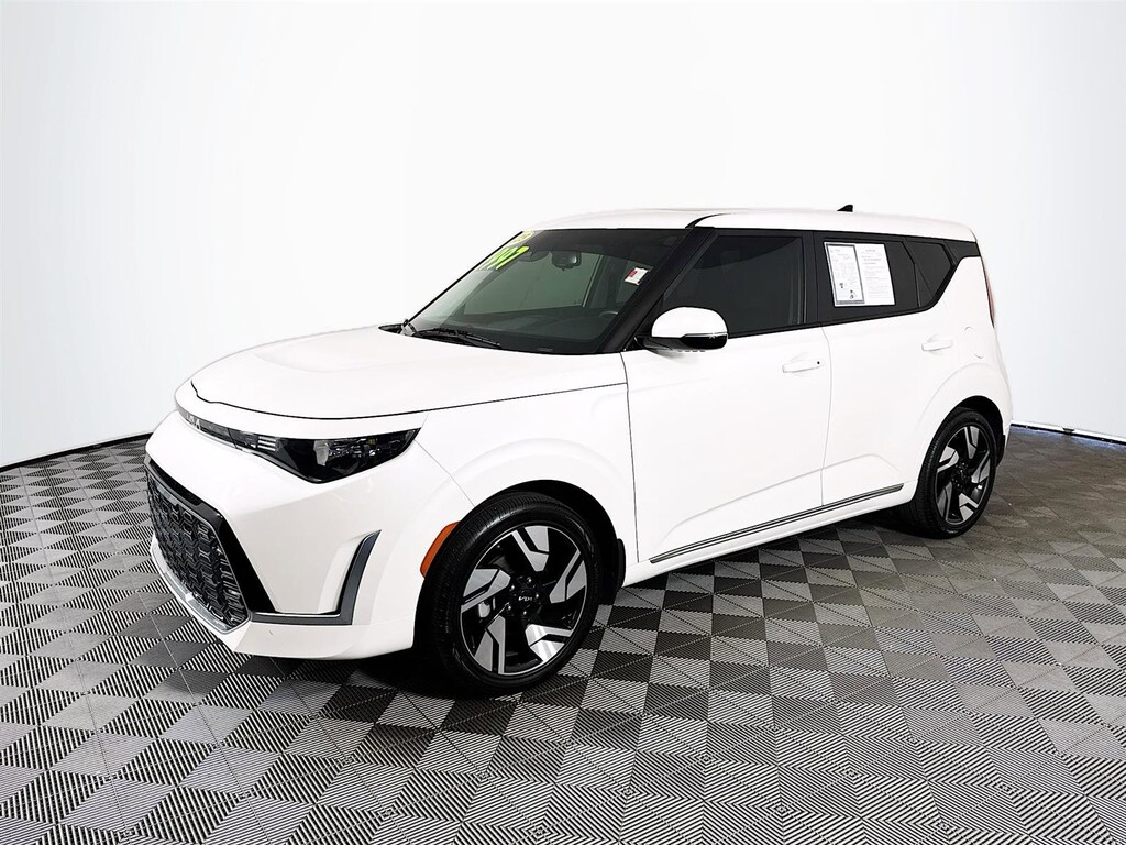 Certified 2025 Kia Soul GT-Line Hatchback