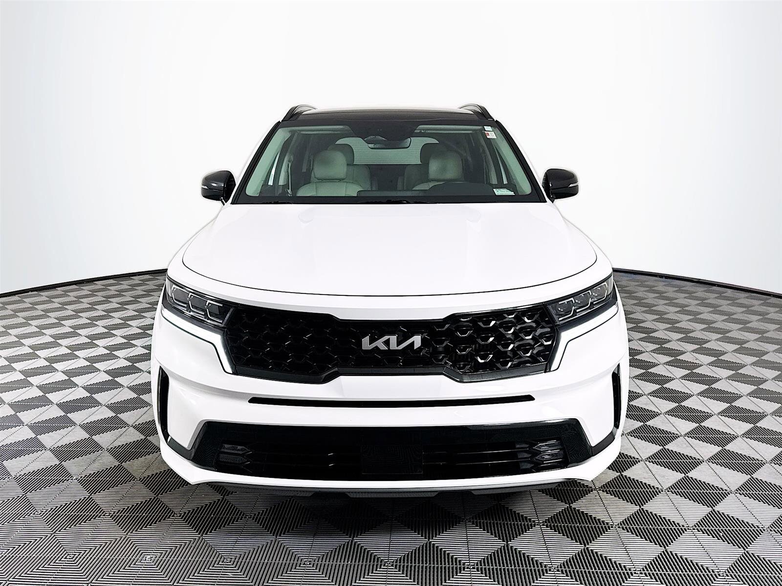 2023 Kia Sorento SX photo 2