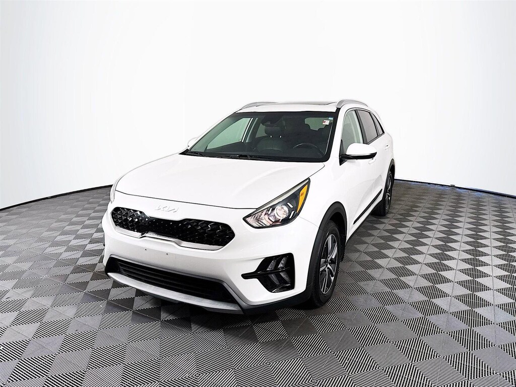 Certified 2022 Kia Niro LXS SE SUV