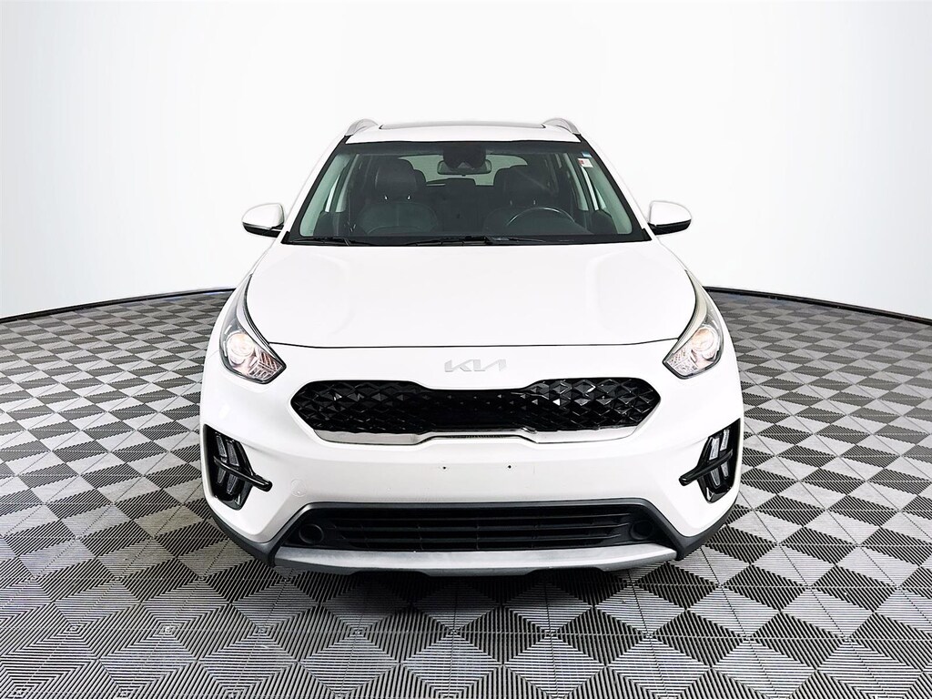 Certified 2022 Kia Niro LXS SE SUV