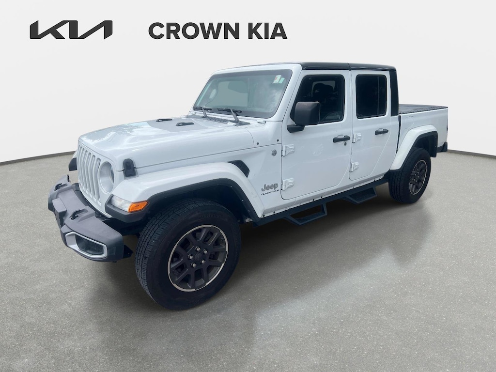 Used 2023 Jeep Gladiator Overland Truck Crew Cab