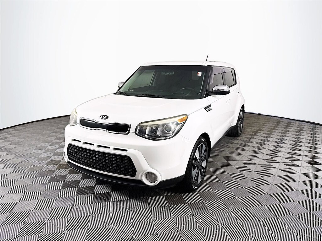 Used 2015 Kia Soul ! Hatchback