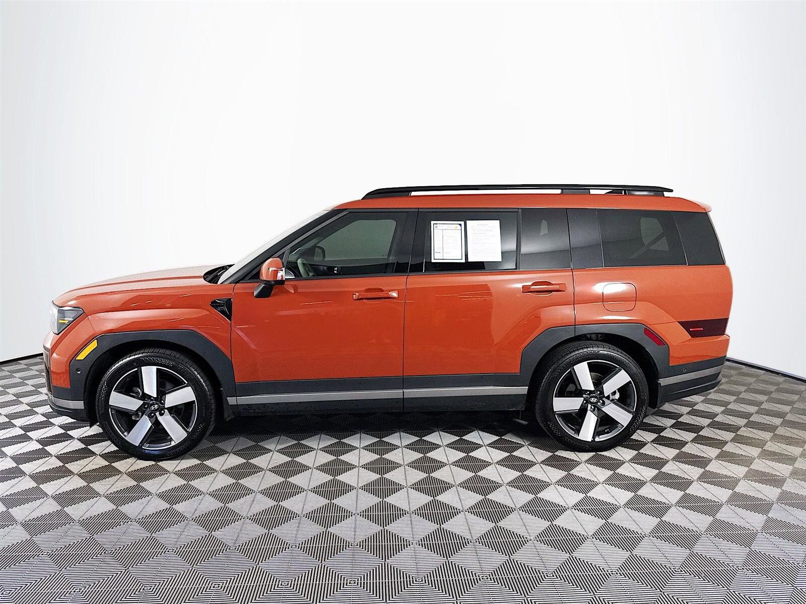 2024 Hyundai Santa Fe Limited photo 4