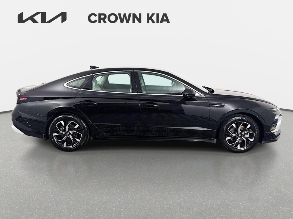 Used 2024 Hyundai Sonata SEL Sedan