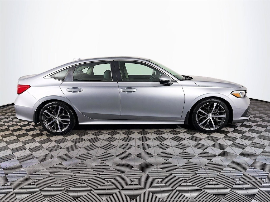 Used 2023 Honda Civic Touring Sedan