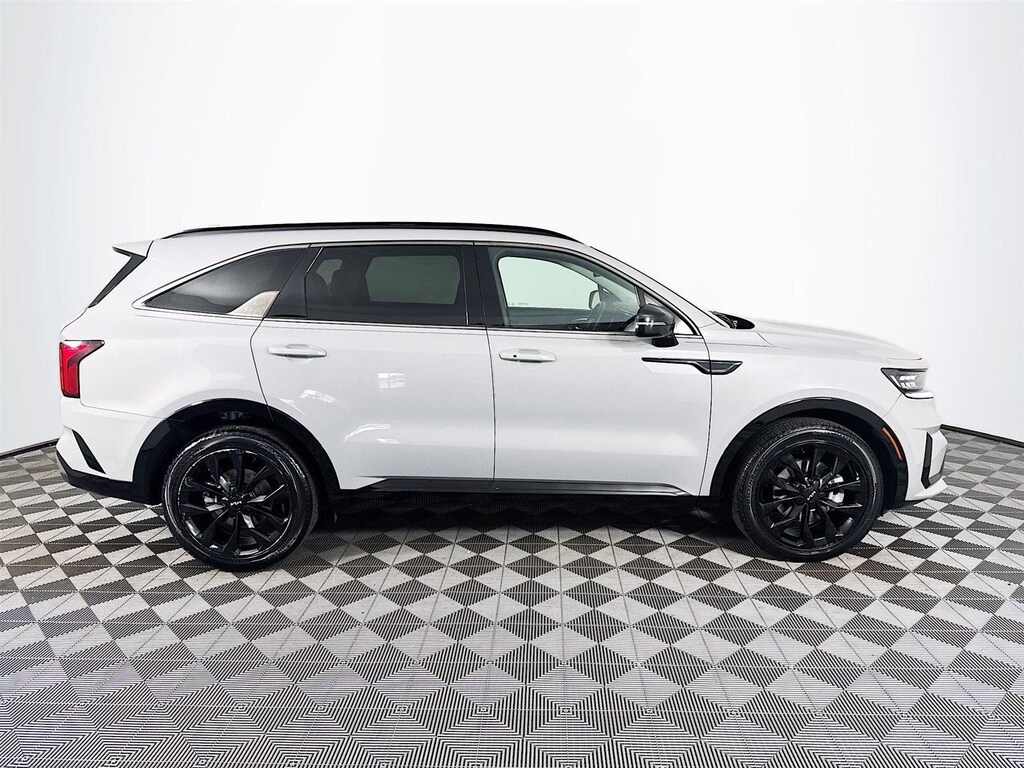 Certified 2022 Kia Sorento SX SUV