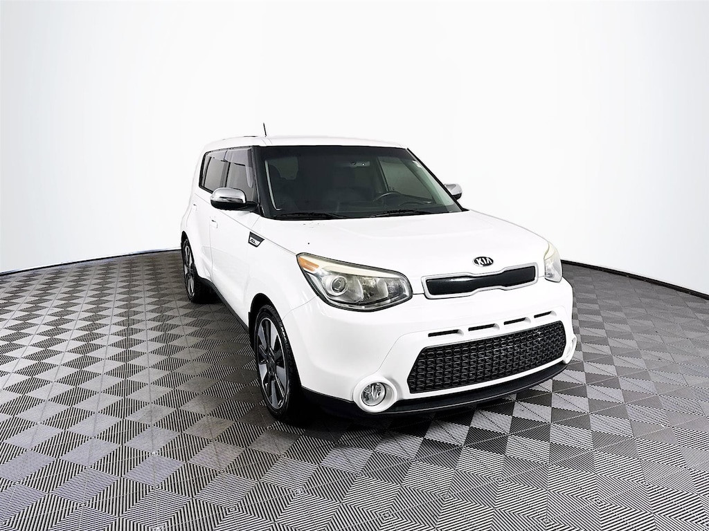 Used 2015 Kia Soul ! Hatchback