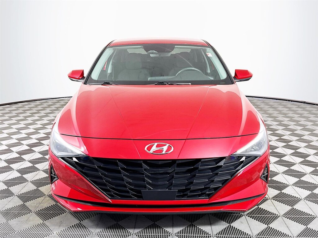Used 2023 Hyundai Elantra SEL Sedan