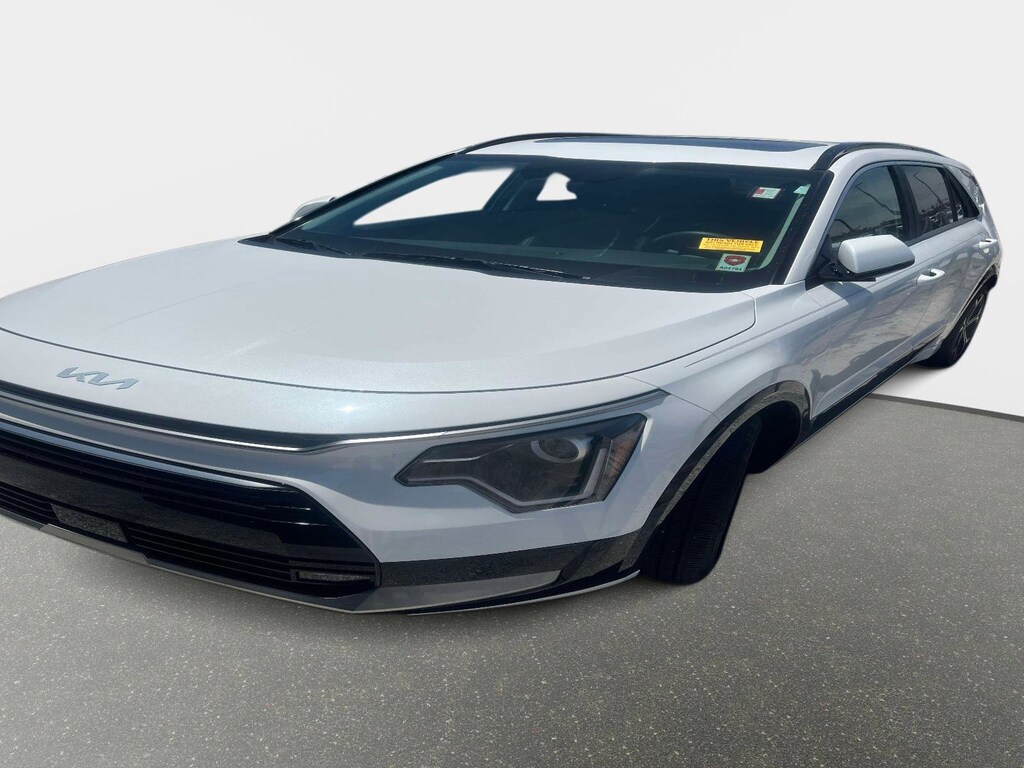 Certified 2023 Kia Niro EX Touring SUV