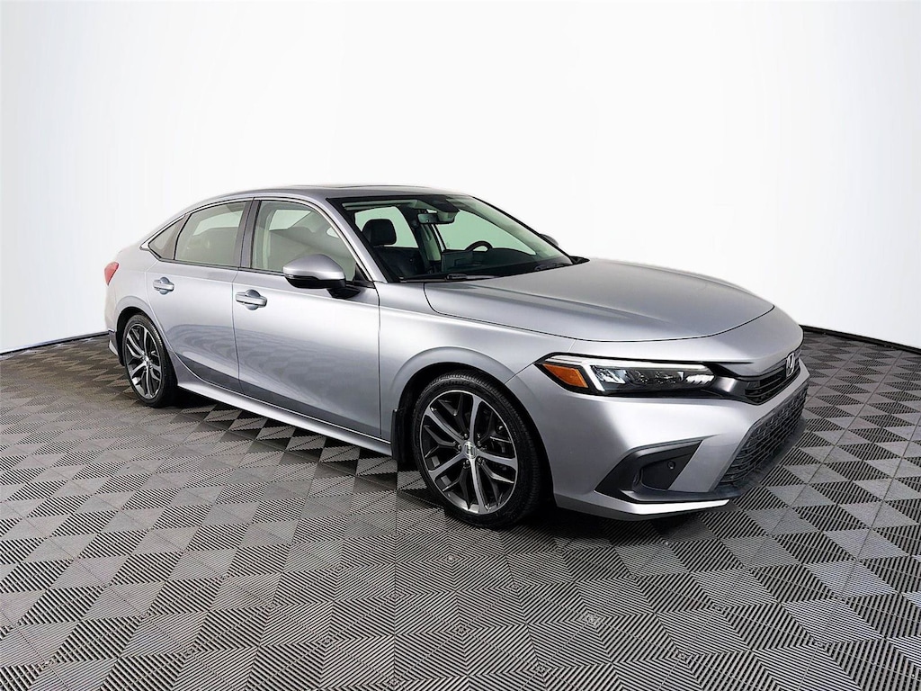 Used 2023 Honda Civic Touring Sedan