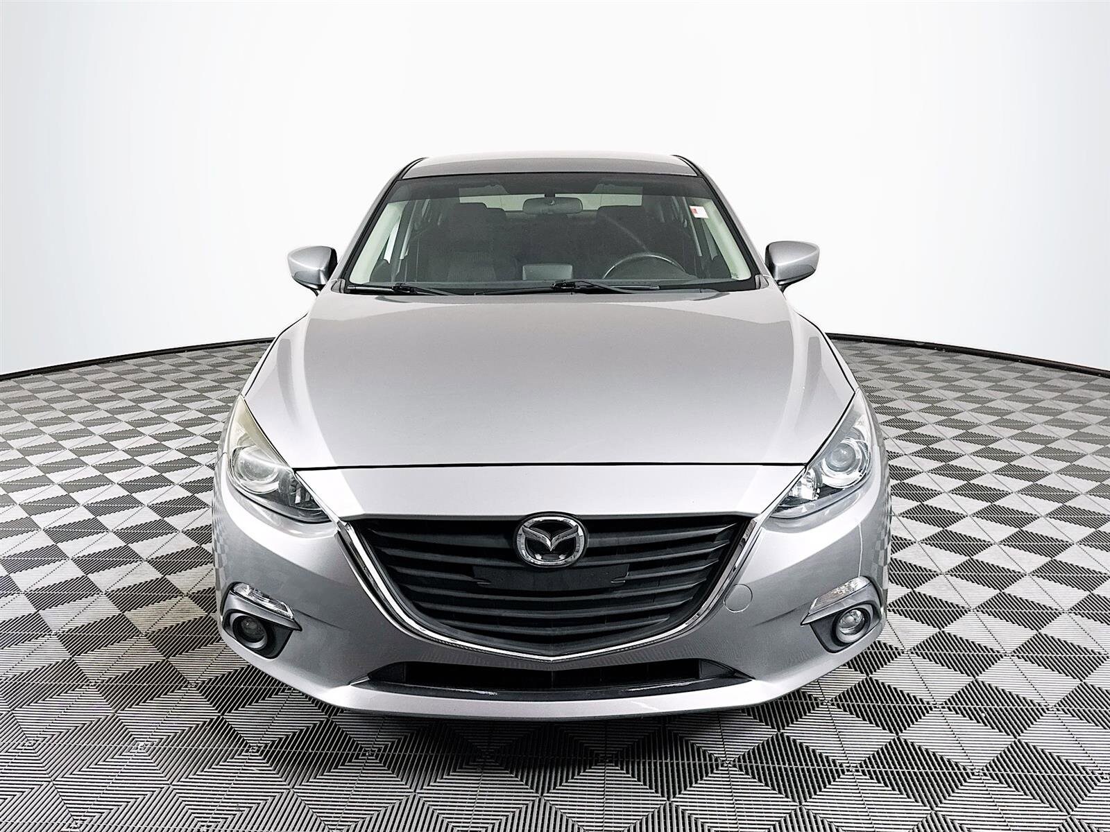 2015 Mazda Mazda3 Touring photo 2