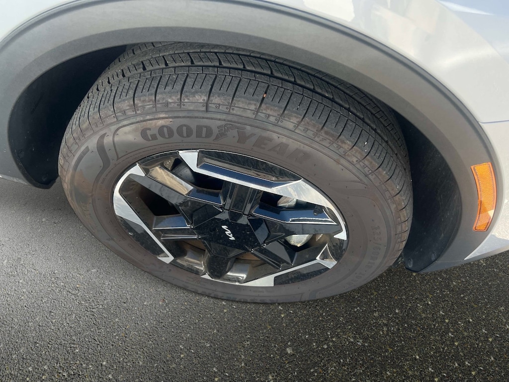 Certified 2026 Kia Sportage Hybrid S SUV