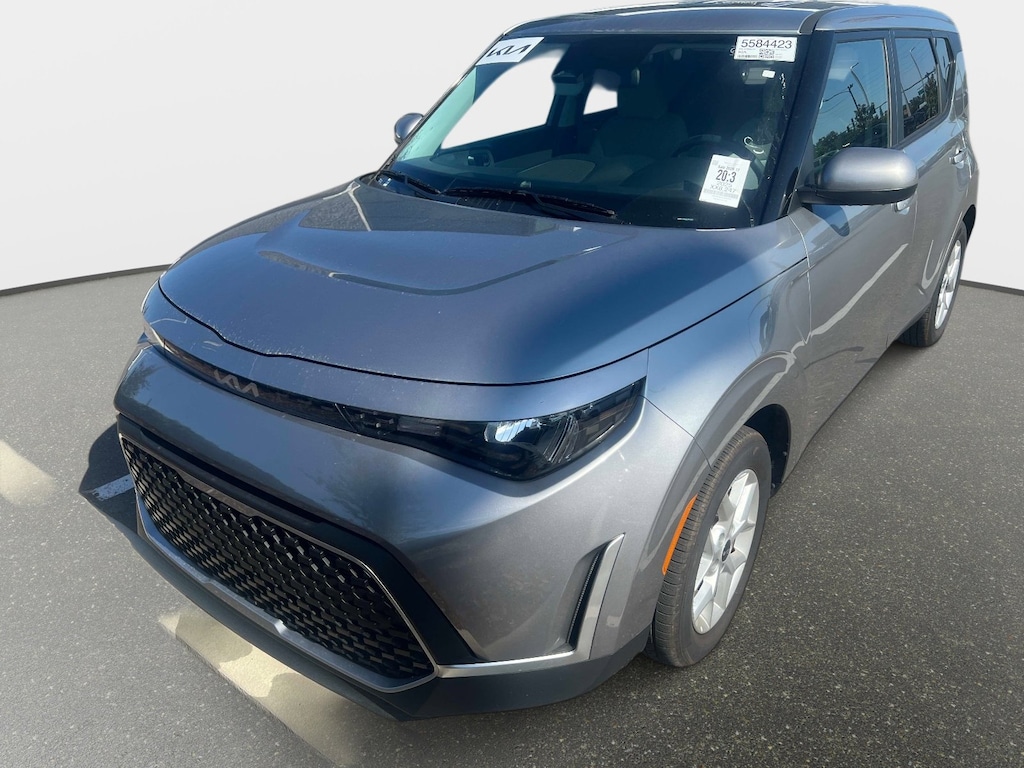 Certified 2025 Kia Soul LX Hatchback