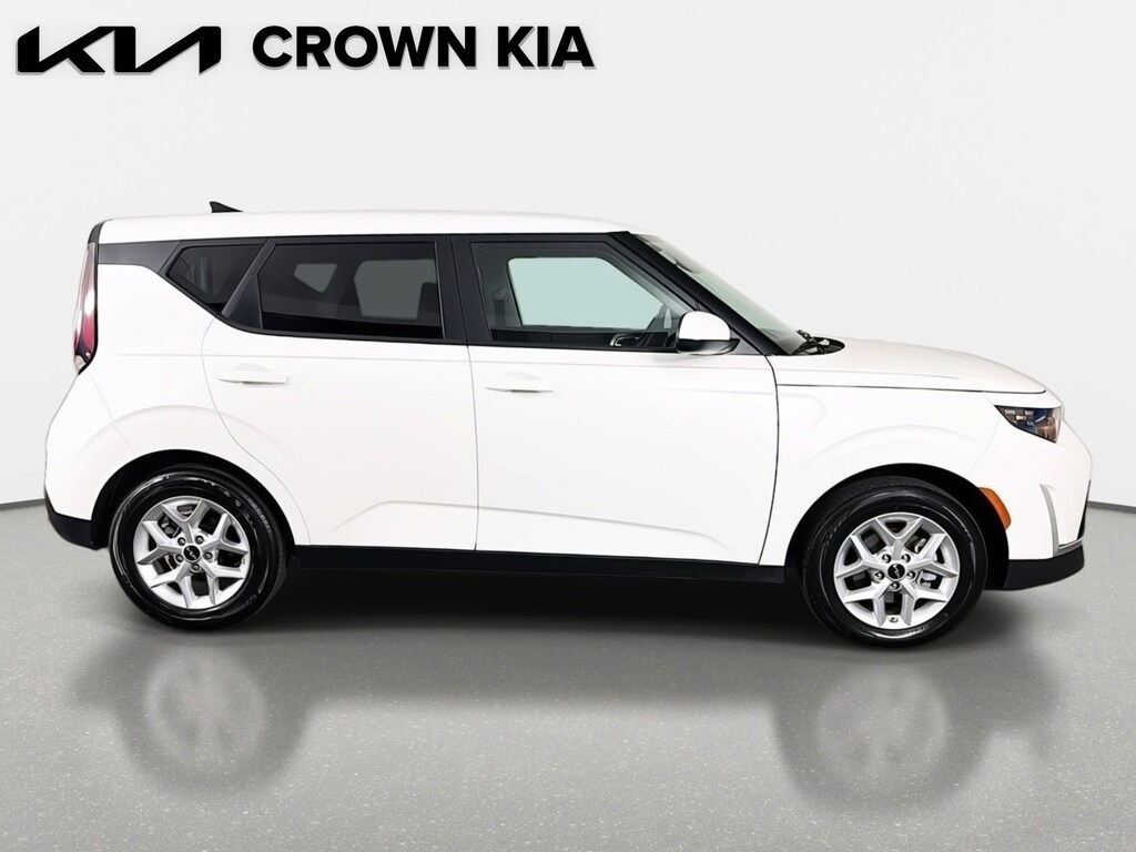 Certified 2025 Kia Soul LX Hatchback