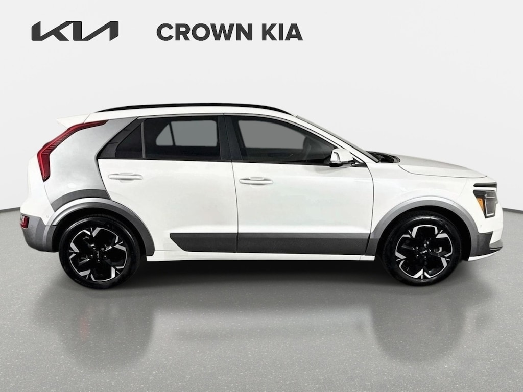 Certified 2023 Kia Niro EV Wave SUV