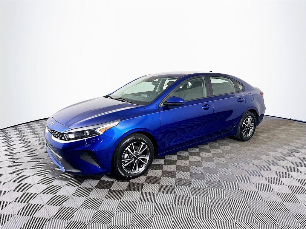 Certified 2022 Kia Forte LXS Sedan