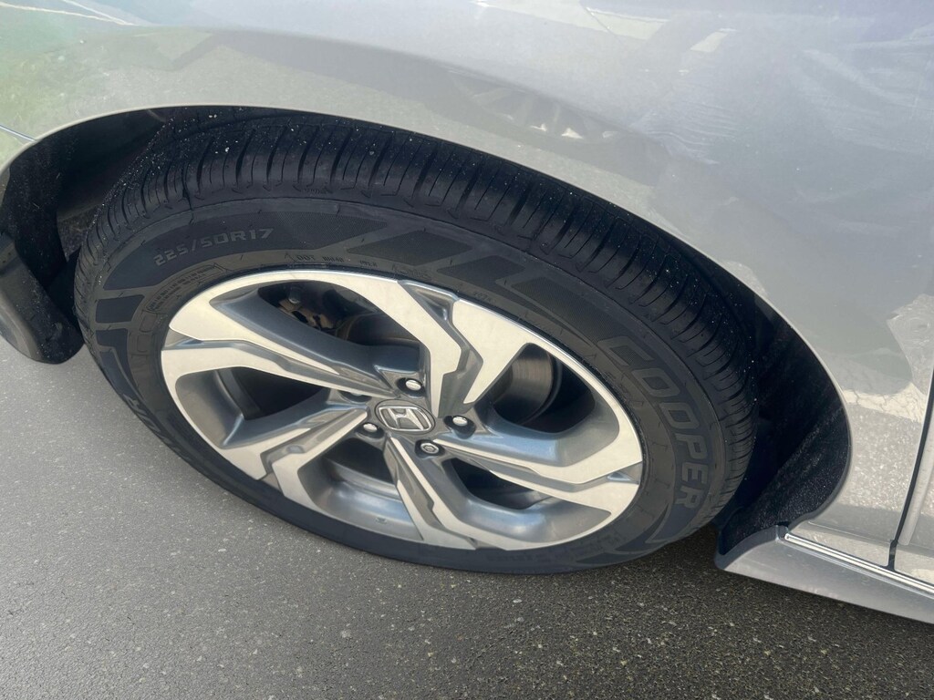 Used 2019 Toyota Camry LE Sedan