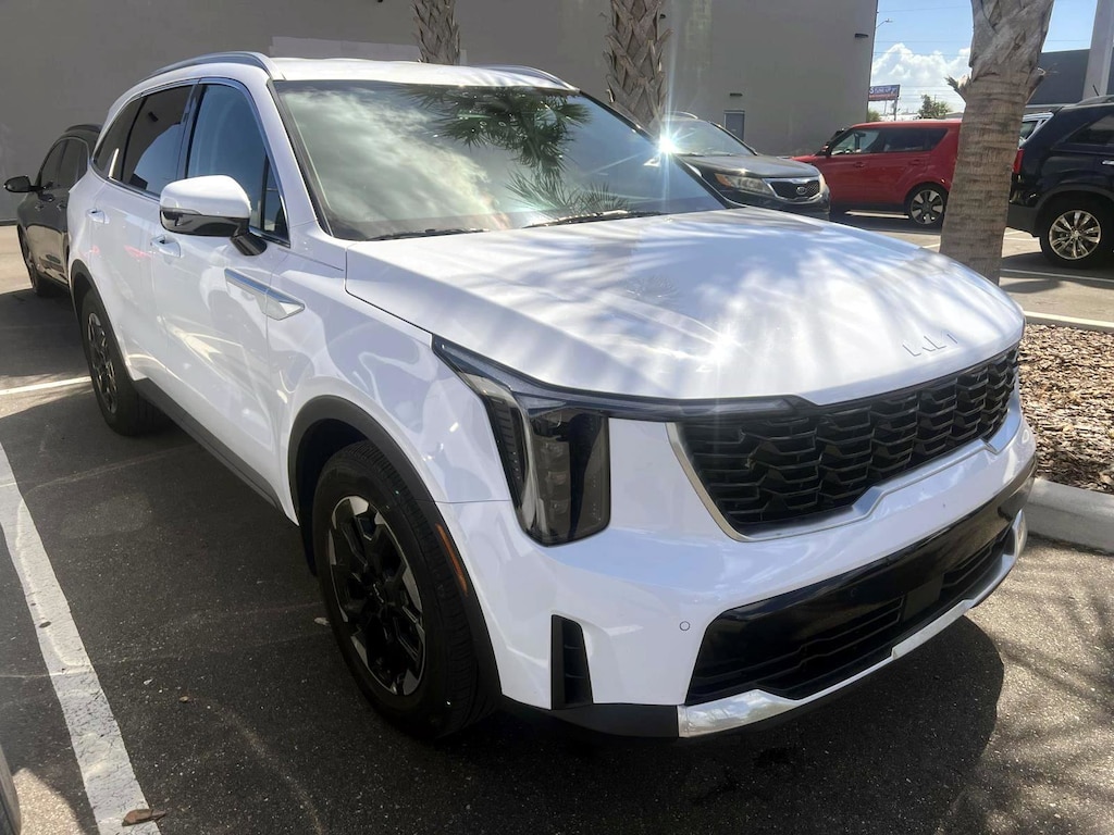 Certified 2025 Kia Sorento S SUV