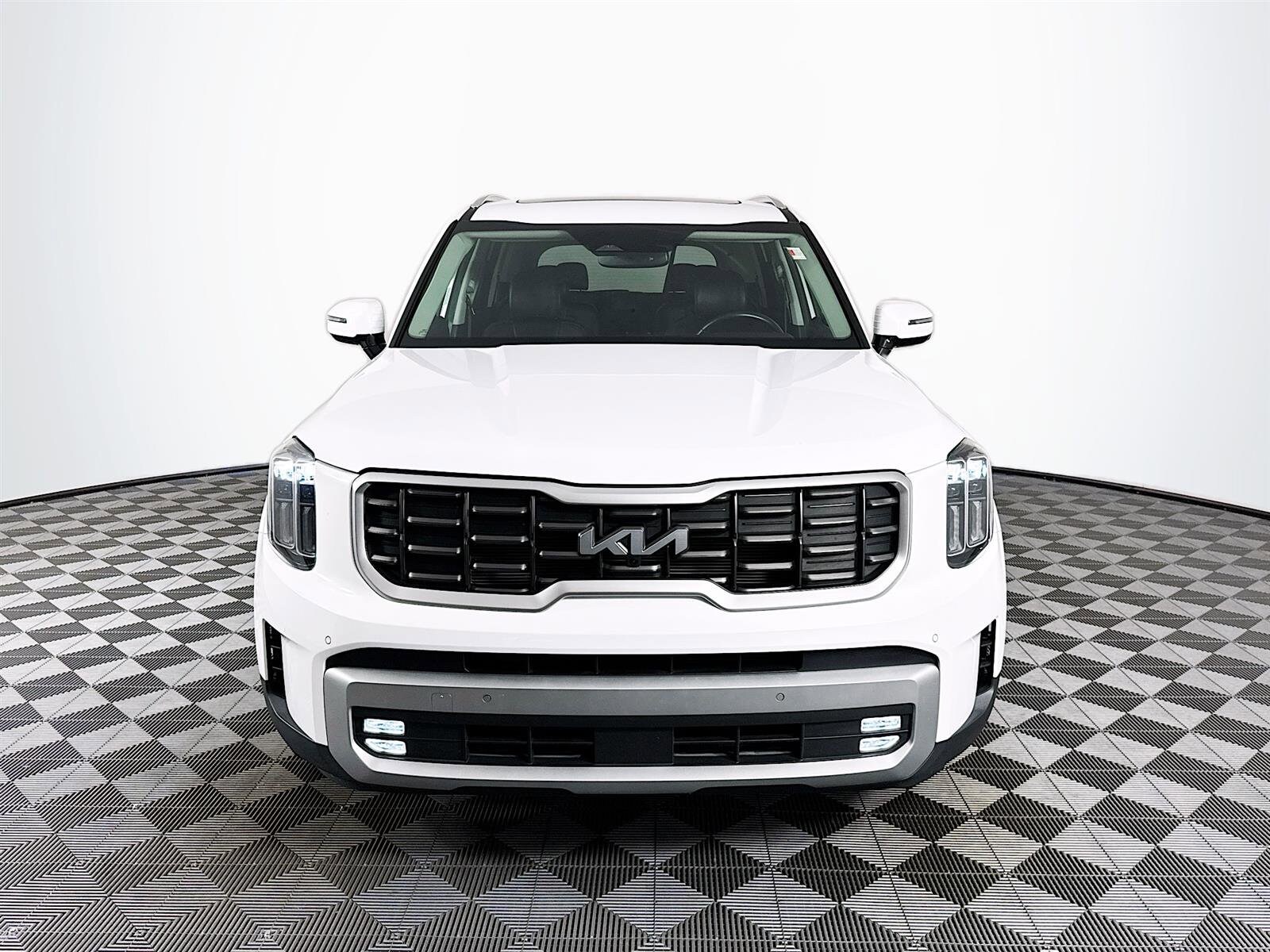 2023 Kia Telluride SX photo 2