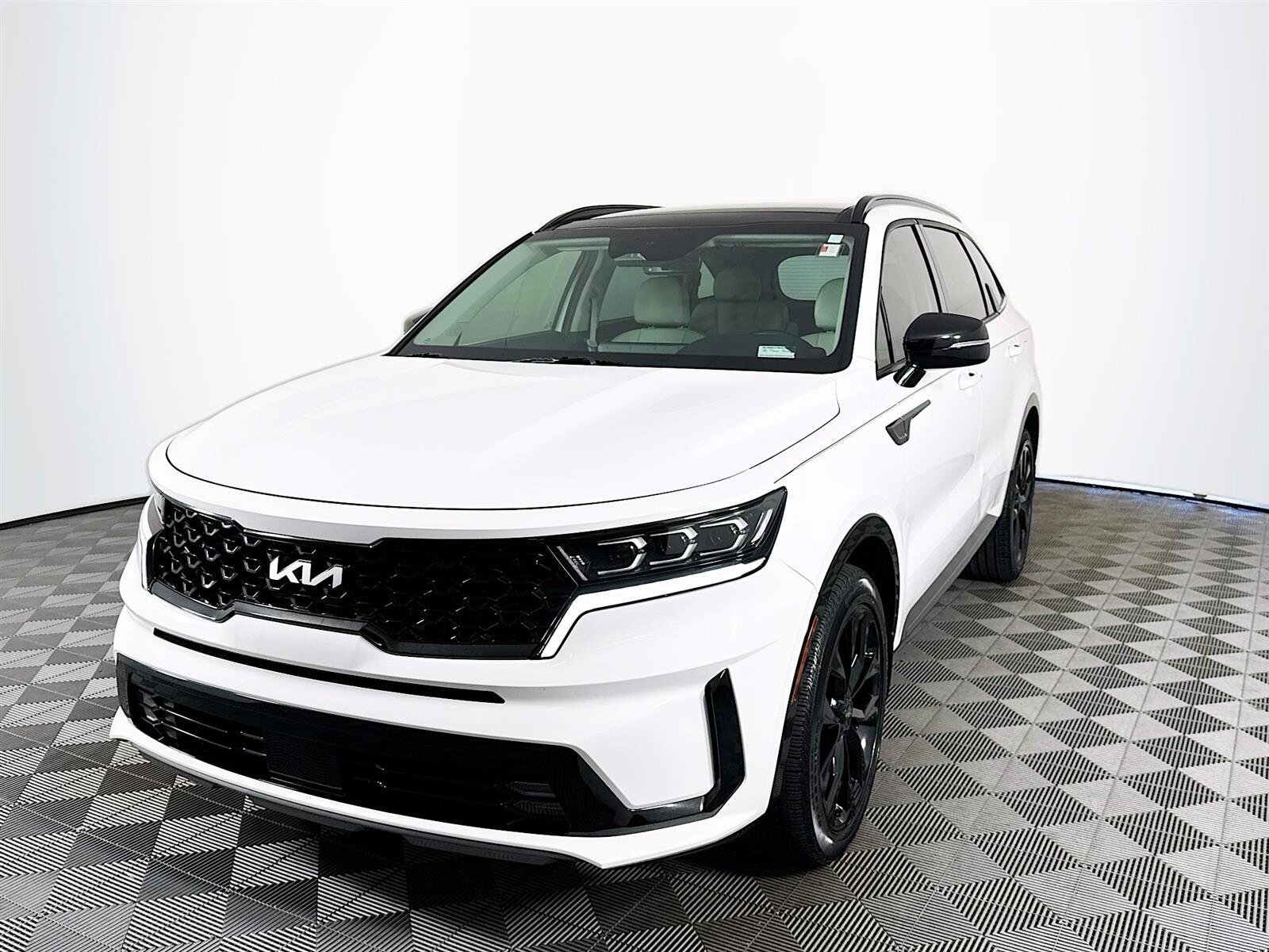 2023 Kia Sorento SX photo 3