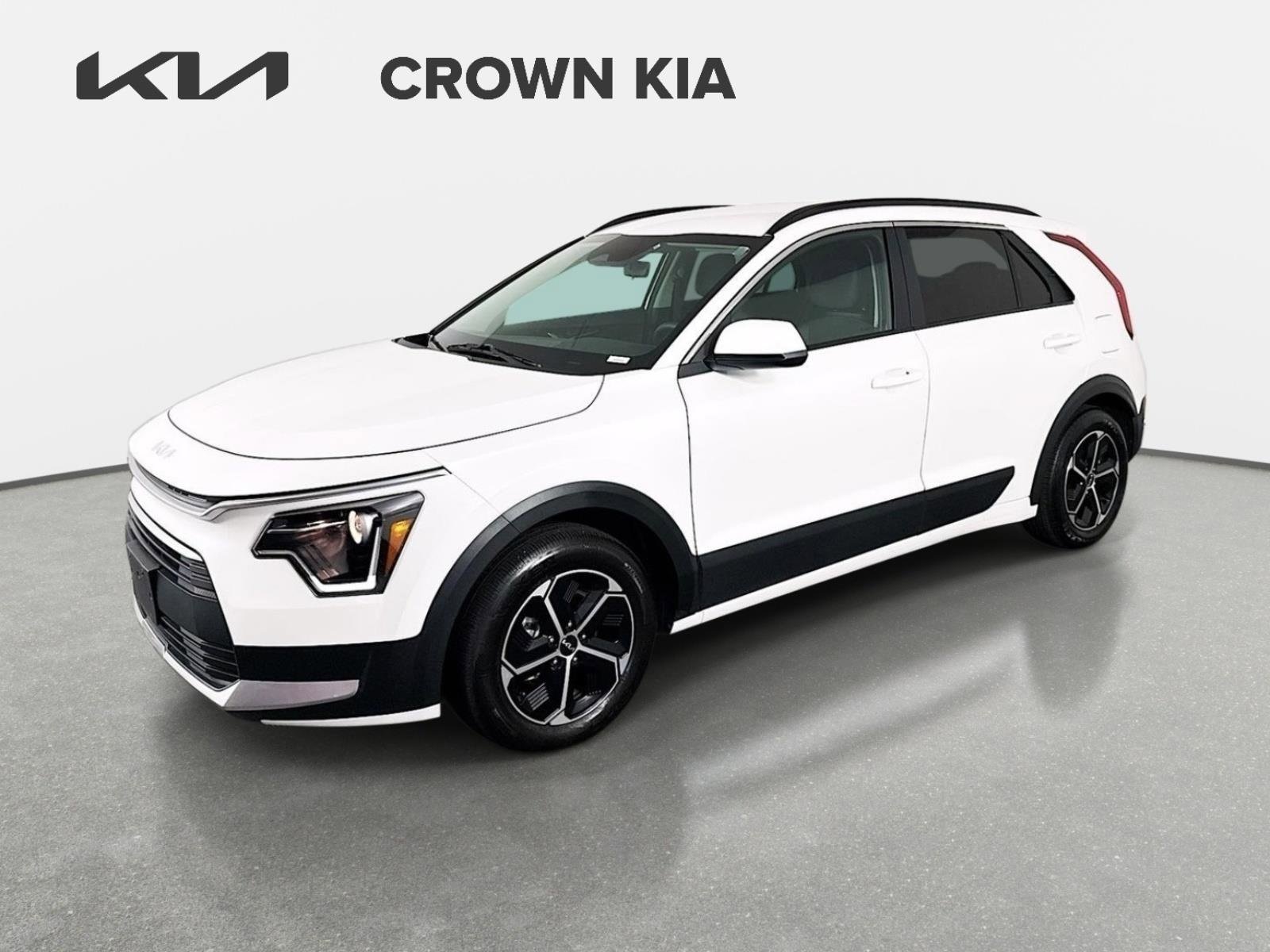 2023 Kia Niro LX HEV's photo