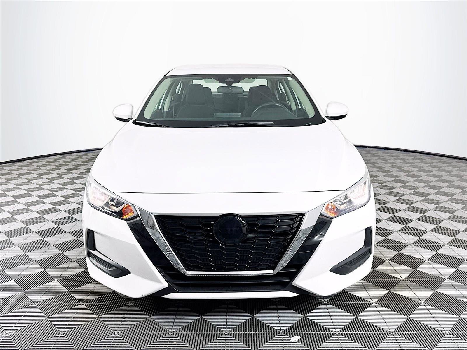 2022 Nissan Sentra S photo 2