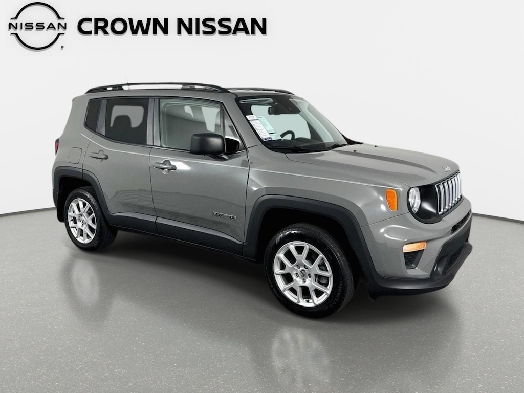 Used 2023 Jeep Renegade Latitude SUV
