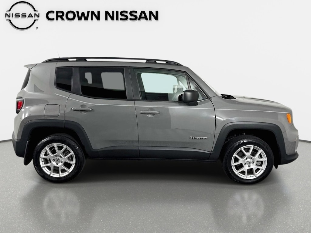 Used 2023 Jeep Renegade Latitude SUV