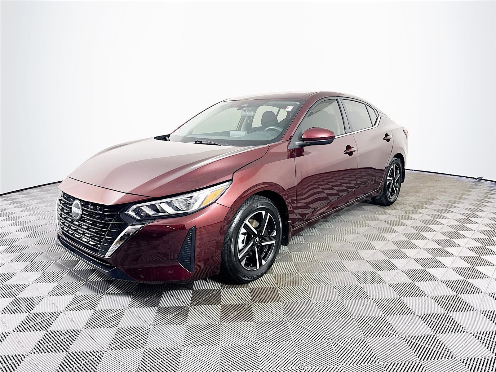 2025 Nissan Sentra SV photo 3