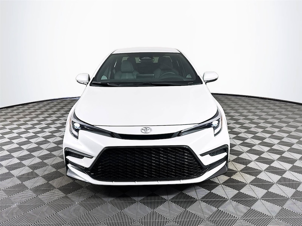 Used 2026 Toyota Corolla SE Sedan