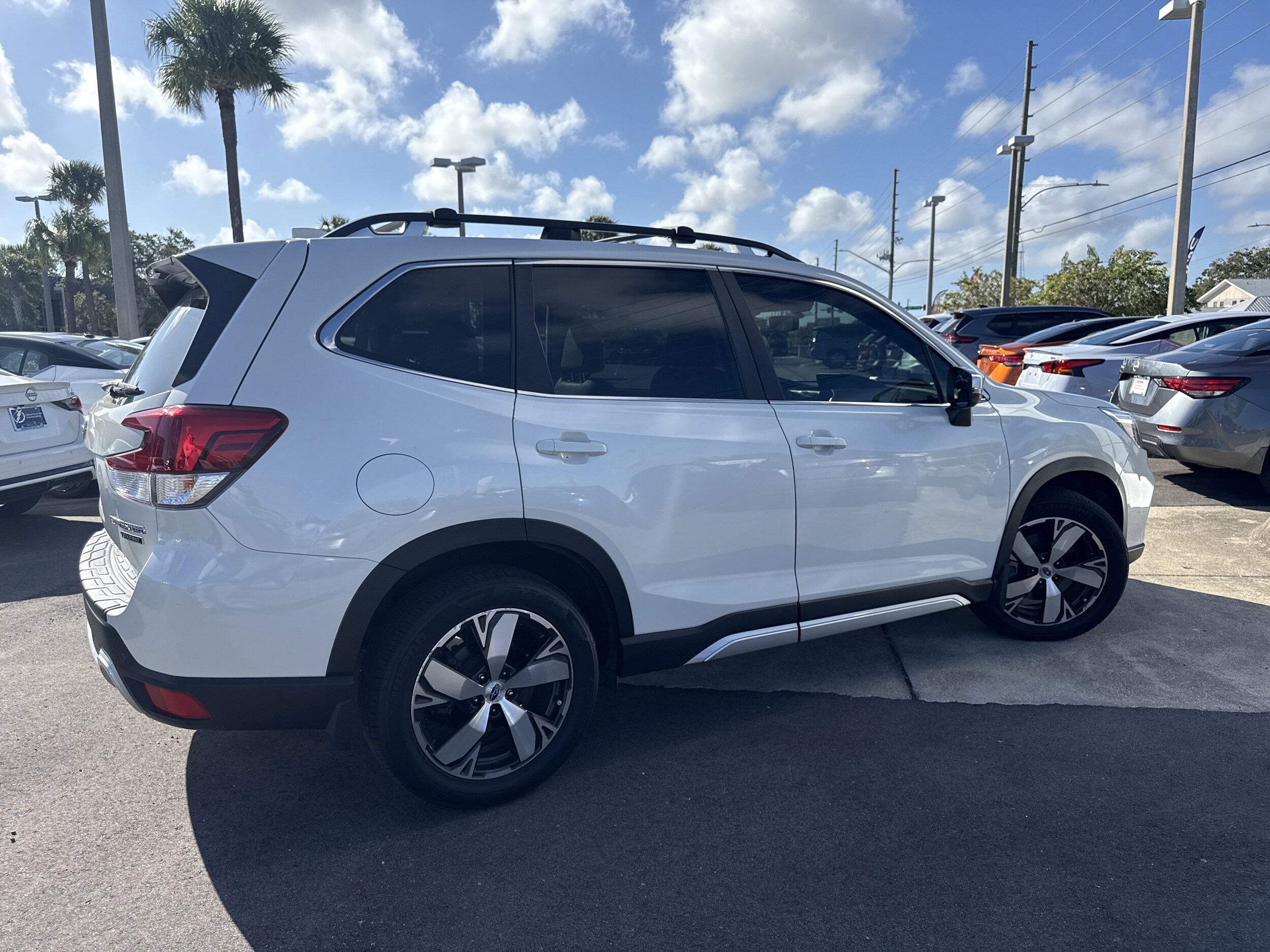 2021 Subaru Forester Touring photo 3