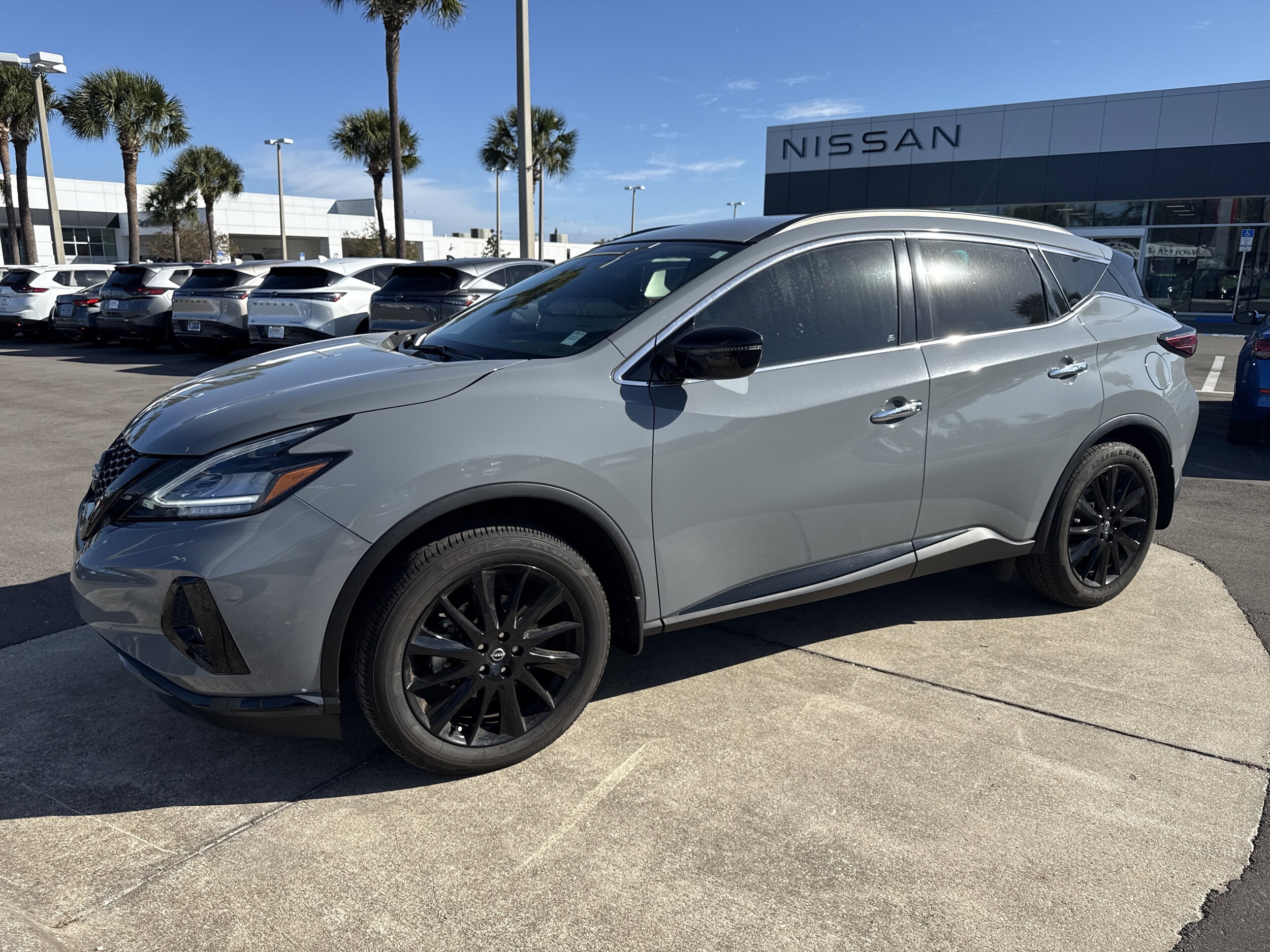 2024 Nissan Murano SV photo 2