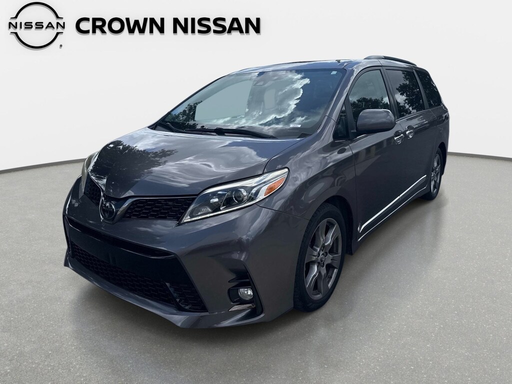 Used 2019 Toyota Sienna SE Premium Van