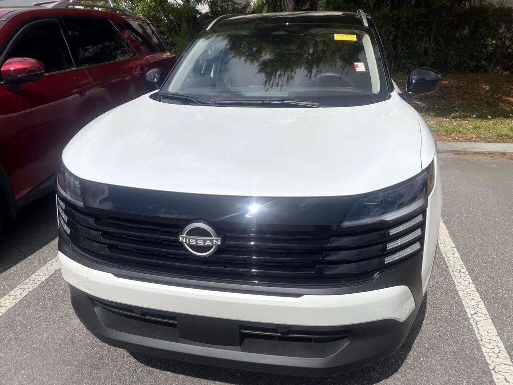 Used 2026 Nissan Kicks SV SUV