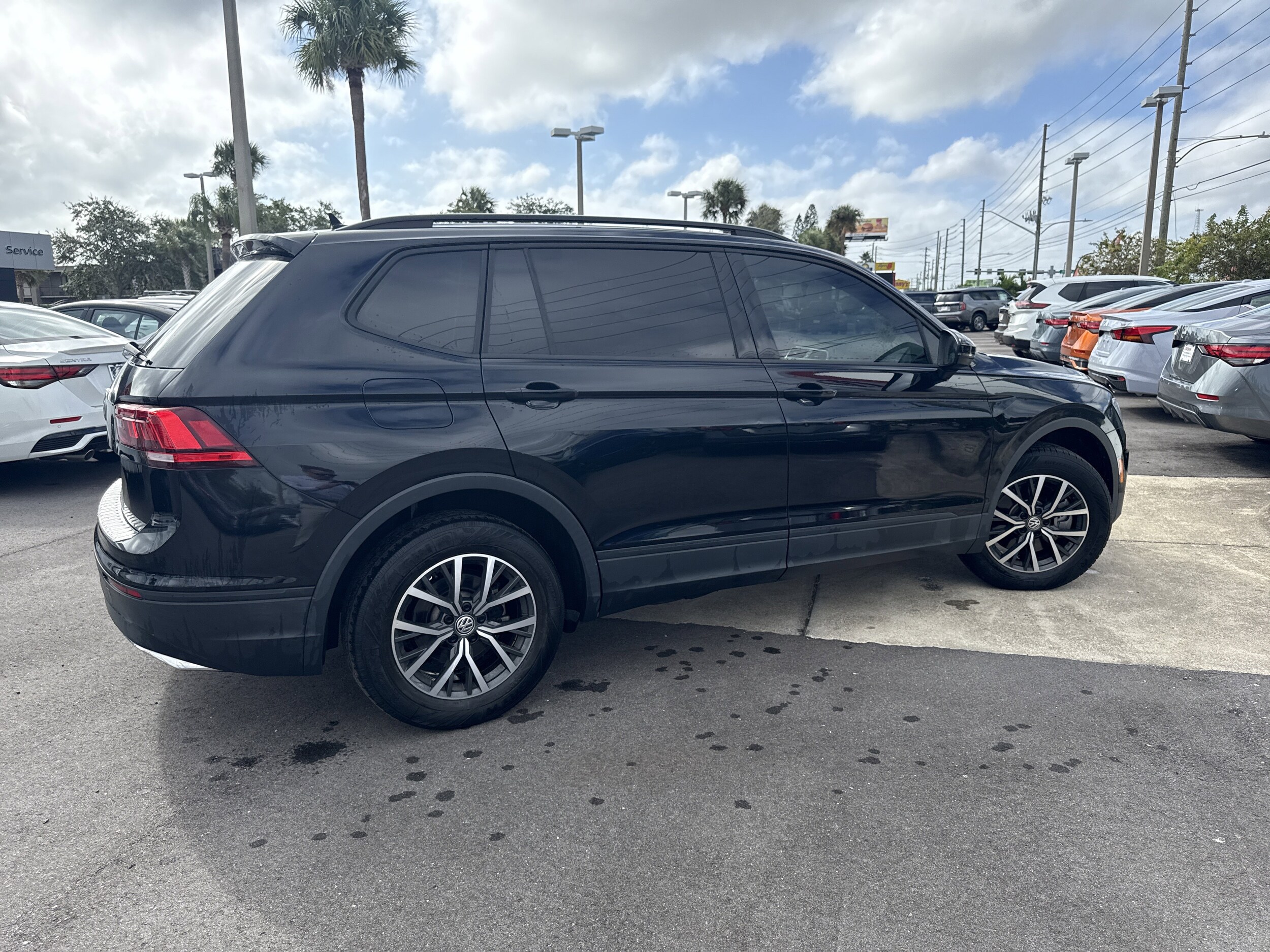 2021 Volkswagen Tiguan S photo 4