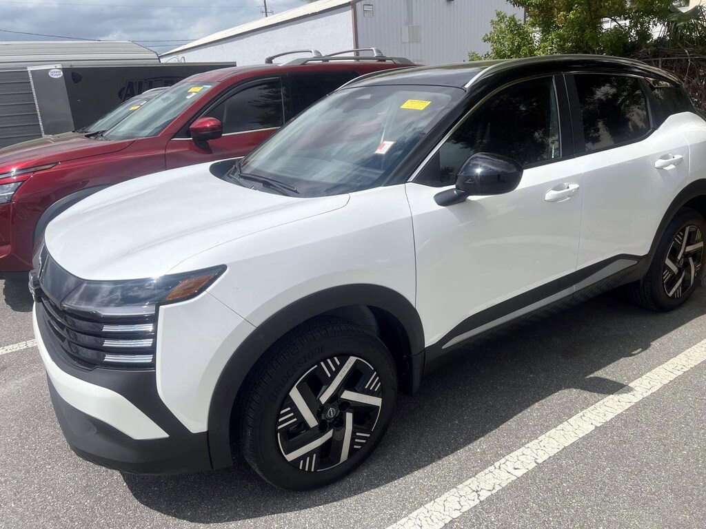 Used 2026 Nissan Kicks SV SUV
