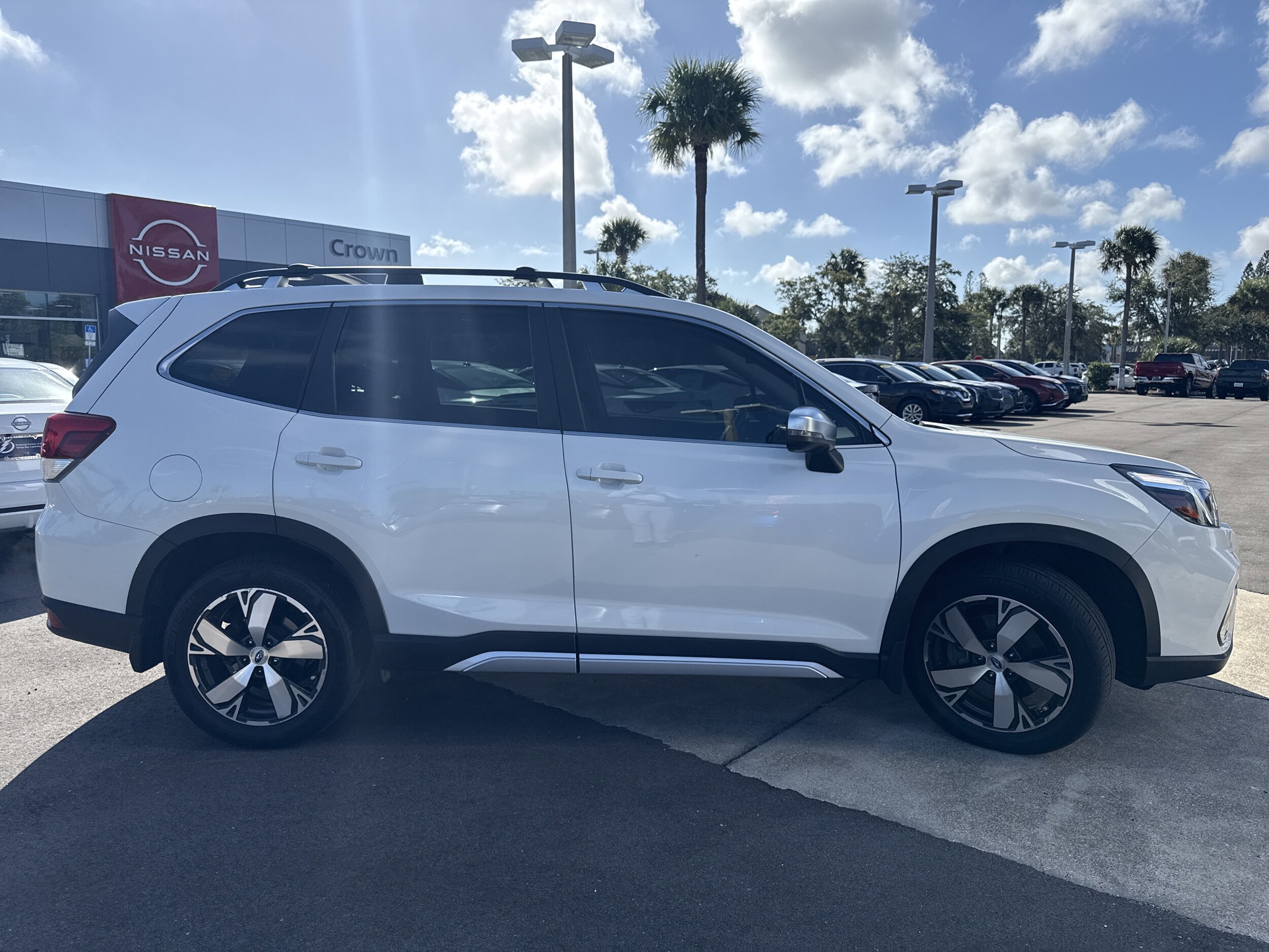2021 Subaru Forester Touring photo 2