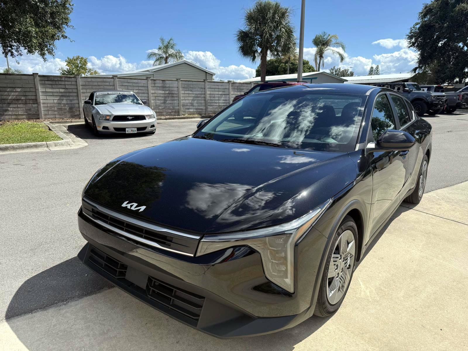  Kia K4
