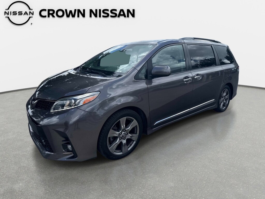 Used 2019 Toyota Sienna SE Premium Van